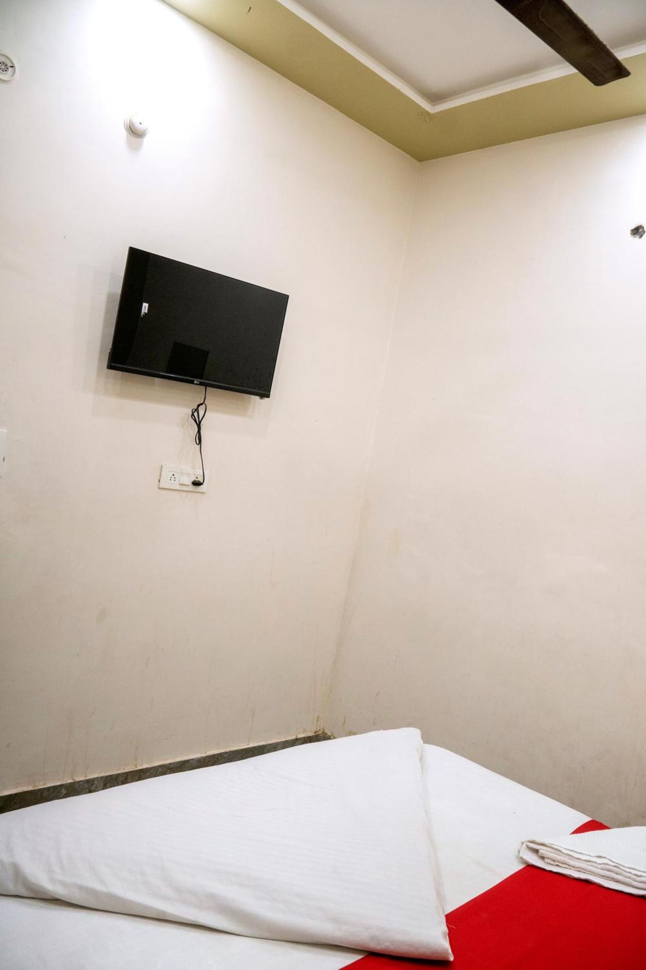 Hotel An Palace Agra  Ngoại thất bức ảnh